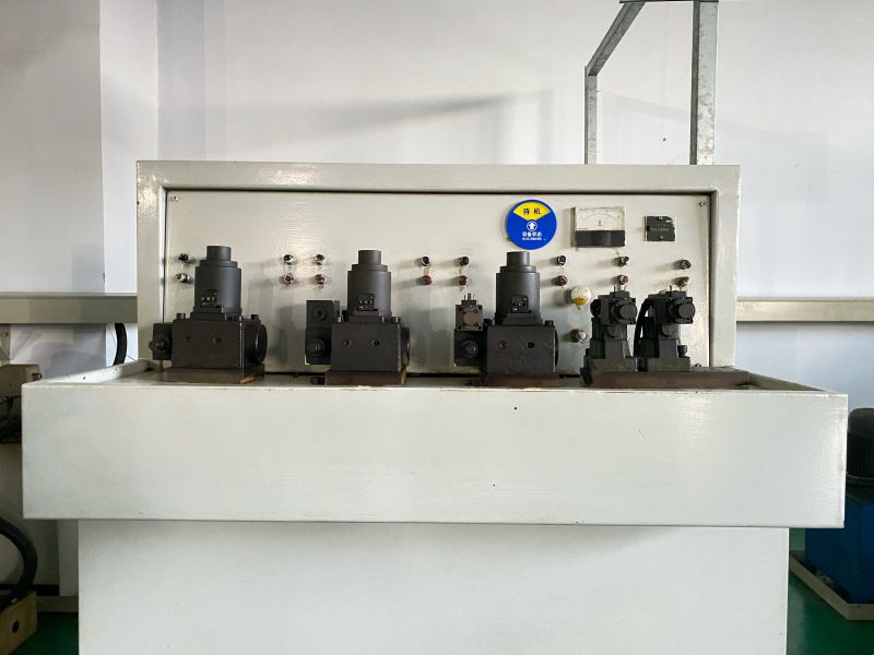 電磁鐵機(jī)械壽命試驗(yàn)臺(tái)